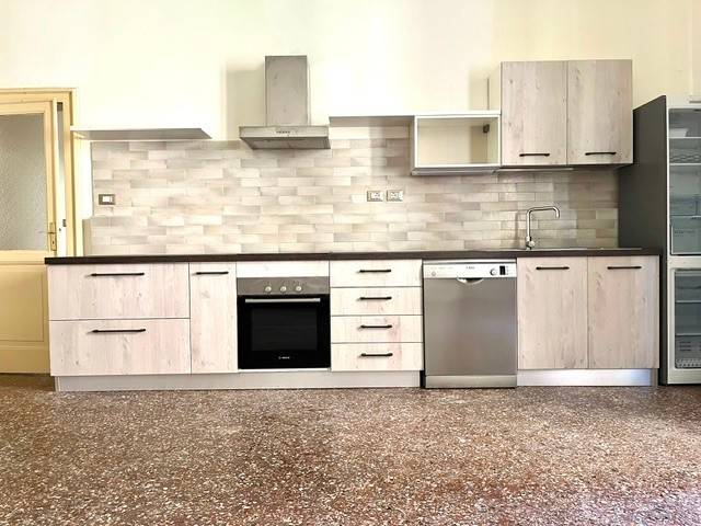 appartamento in affitto a Bologna in zona Santo Stefano