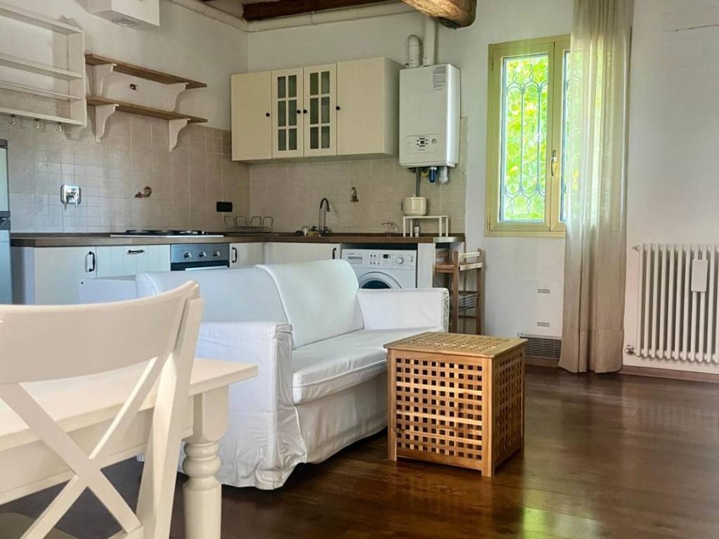 appartamento in affitto a Bologna in zona Mazzini