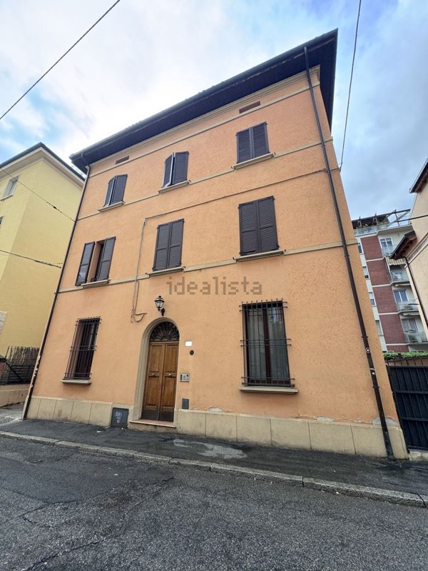 appartamento in affitto a Bologna in zona Andrea Costa