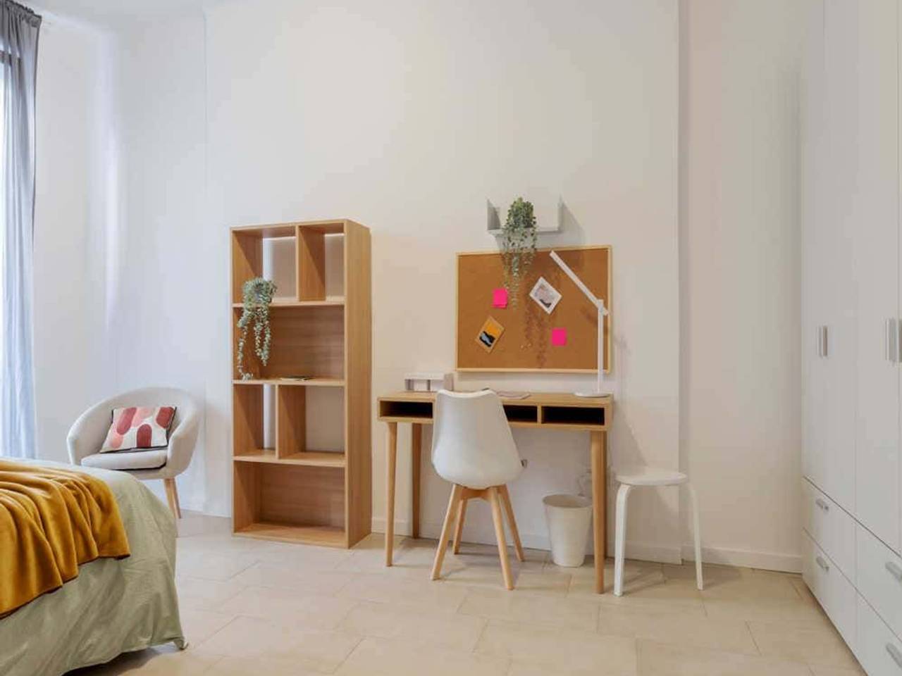 negozio in affitto a Bologna in zona Centro Storico
