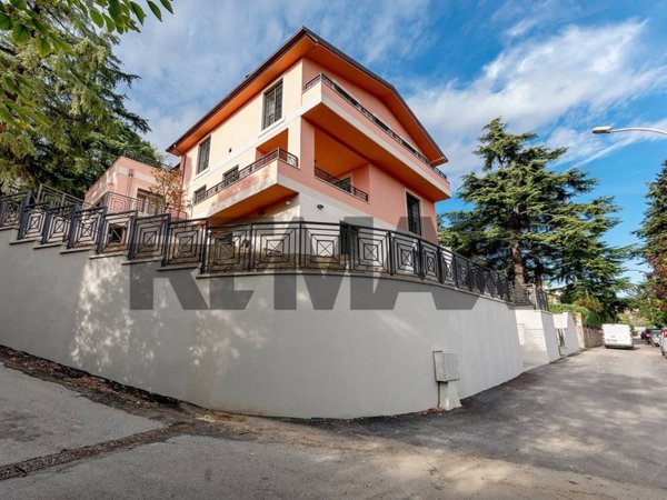 appartamento in affitto a Bologna in zona Colli