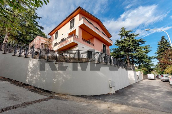 appartamento in affitto a Bologna in zona Colli