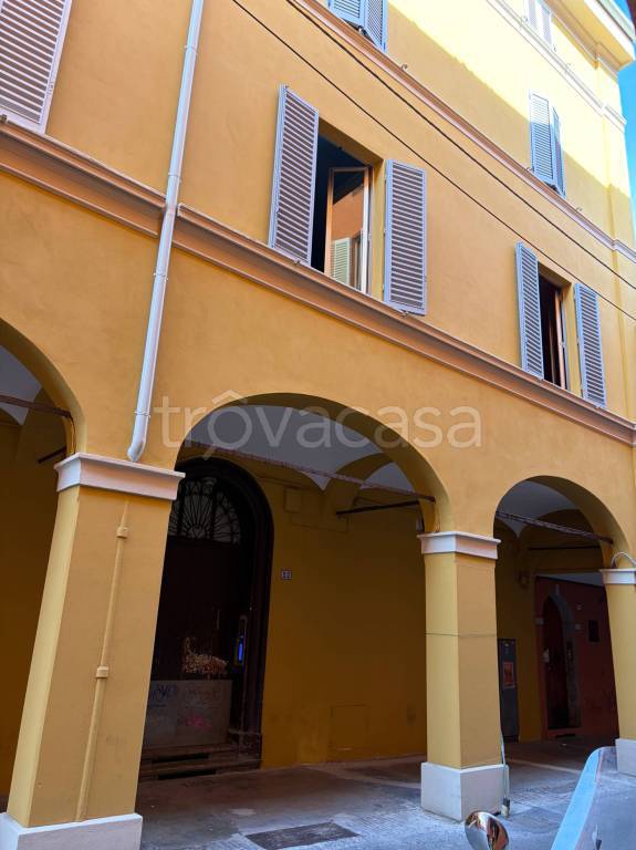 appartamento in affitto a Bologna in zona San Vitale