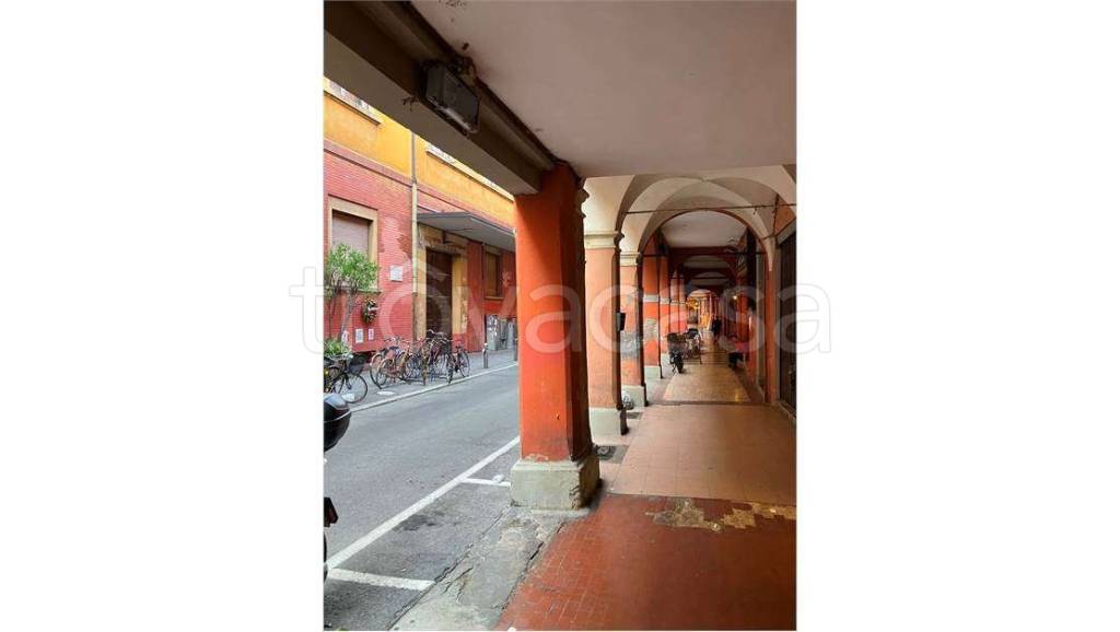 appartamento in affitto a Bologna in zona Santo Stefano