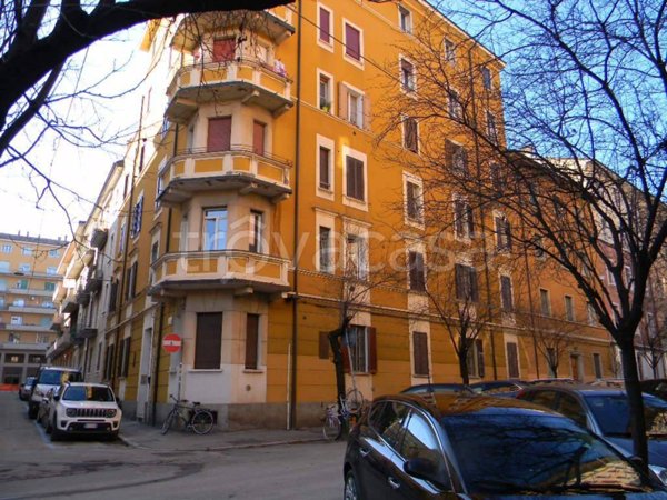 appartamento in affitto a Bologna in zona Saffi