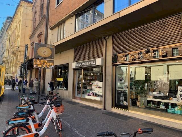 negozio in affitto a Bologna in zona Centro Storico
