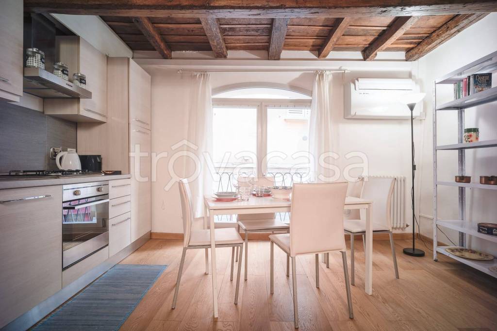 appartamento in affitto a Bologna in zona Centro Storico