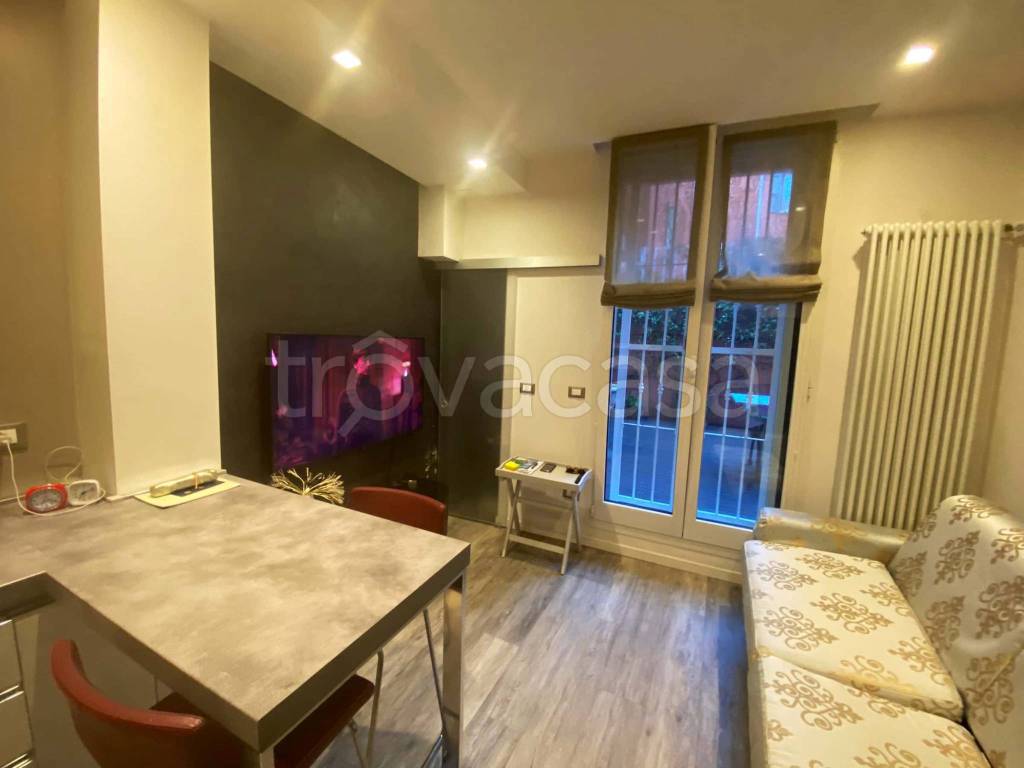 appartamento in affitto a Bologna in zona Santo Stefano