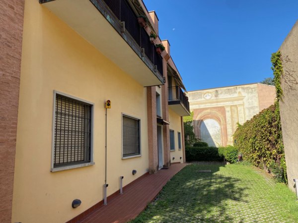 appartamento in affitto a Bologna in zona Saffi