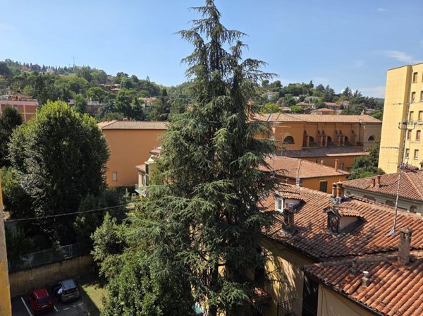appartamento in affitto a Bologna in zona Saragozza