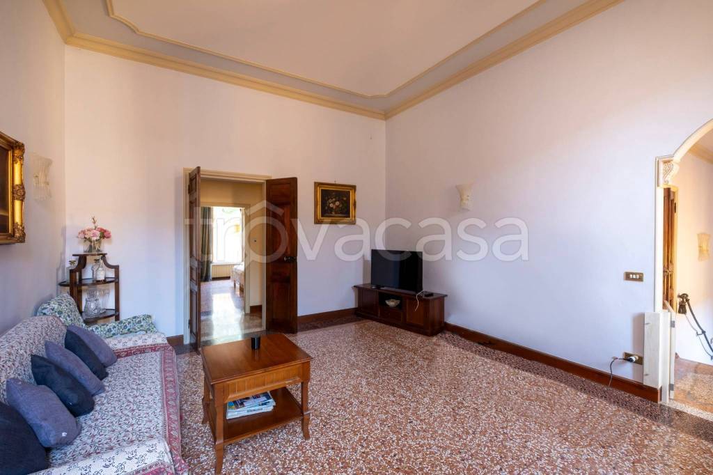 appartamento in affitto a Bologna in zona Santo Stefano