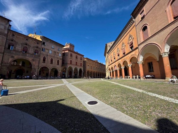 mansarda in affitto a Bologna in zona Santo Stefano