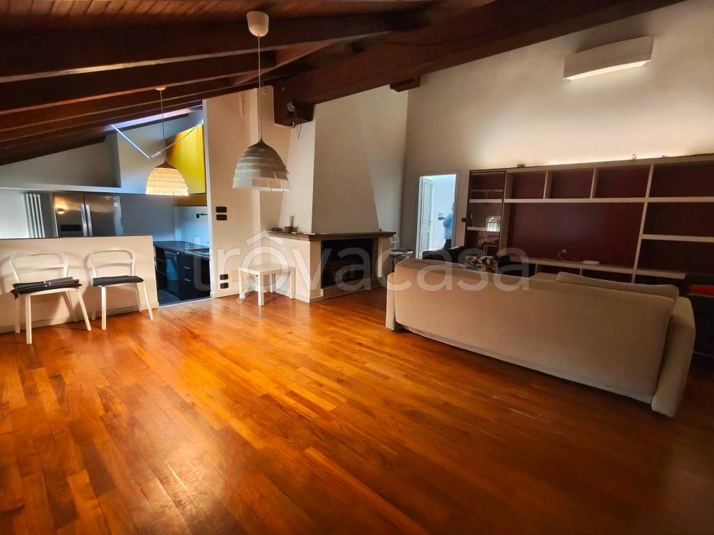 appartamento in affitto a Bologna in zona San Vitale