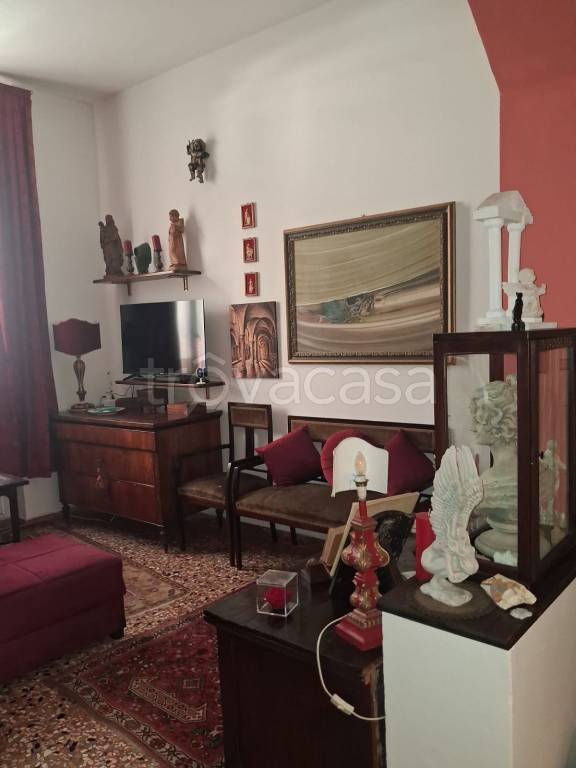 appartamento in affitto a Bologna in zona Santo Stefano