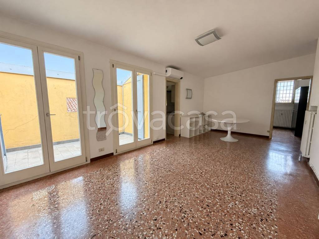 appartamento in affitto a Bologna in zona Centro Storico