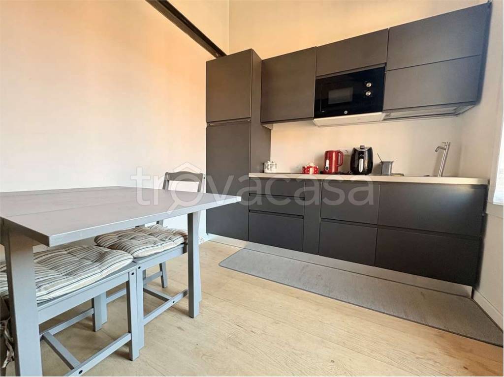 appartamento in affitto a Bologna in zona Saffi