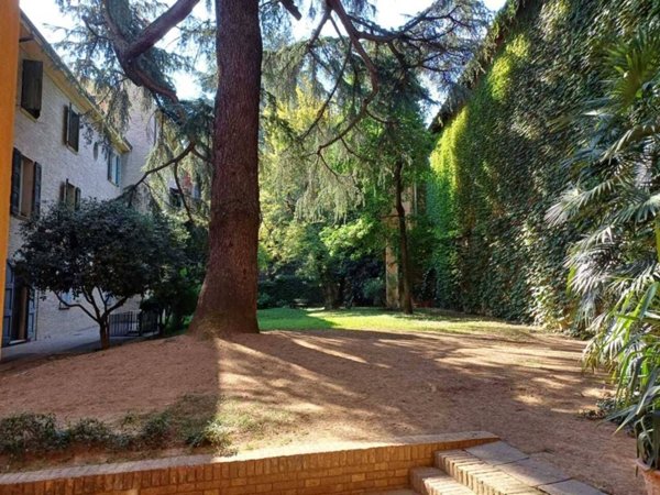 appartamento in affitto a Bologna in zona Santo Stefano