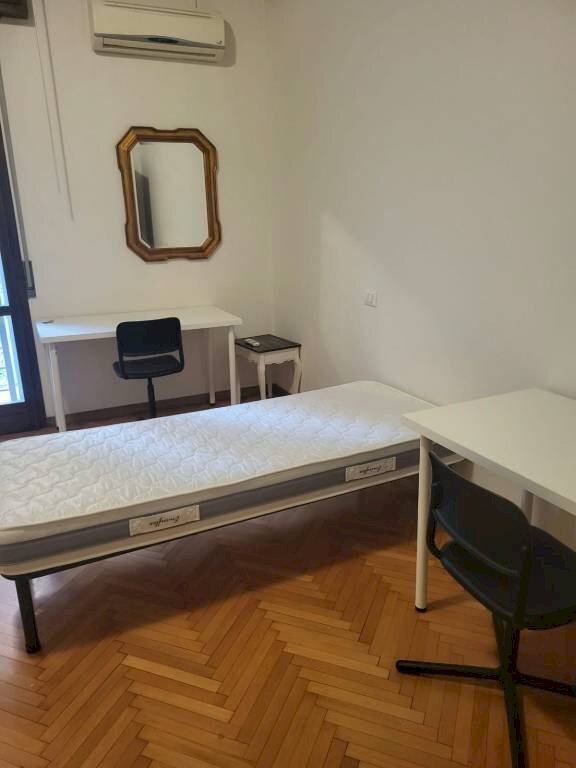 appartamento in affitto a Bologna in zona San Vitale