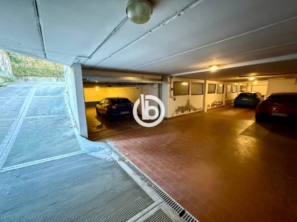 box auto in affitto a Bologna in zona Irnerio