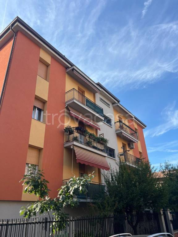 appartamento in affitto a Bologna in zona Mazzini