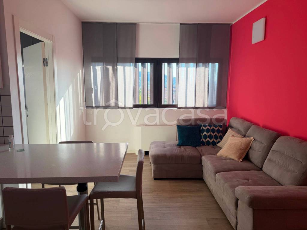 appartamento in affitto a Bologna in zona Saffi