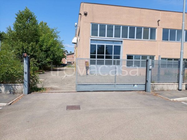 locale commerciale in affitto a Budrio in zona Vedrana