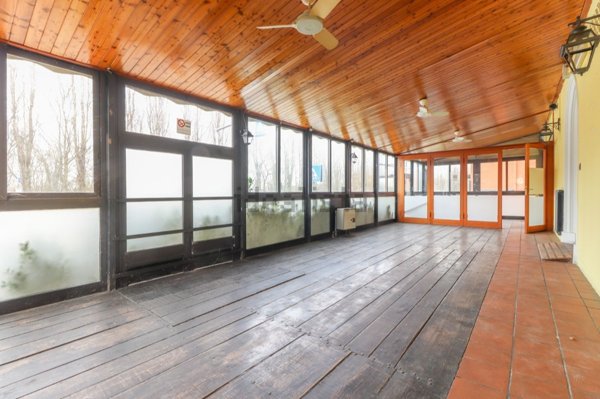 negozio in affitto a Budrio in zona Armarolo