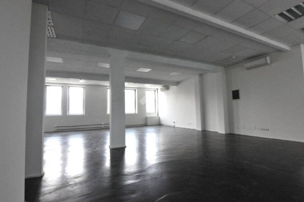 ufficio in affitto a Calderara di Reno