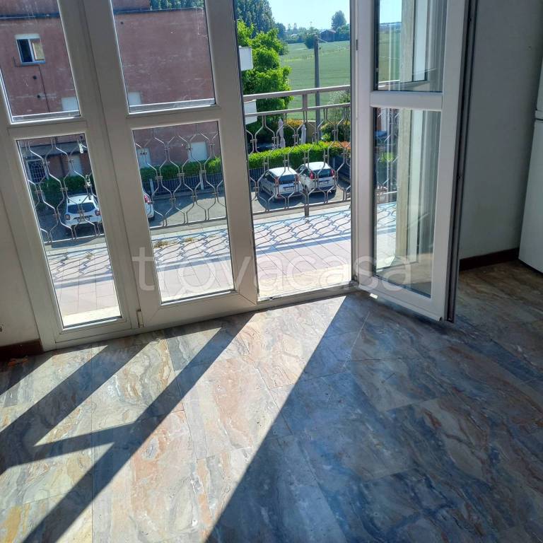 appartamento in affitto a Calderara di Reno in zona Tavernelle