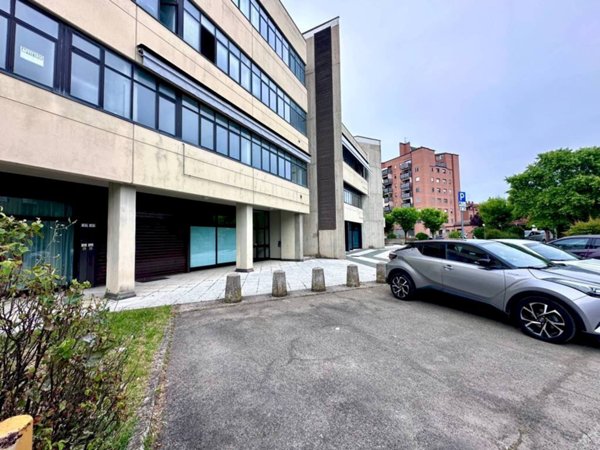 ufficio in affitto a Calderara di Reno