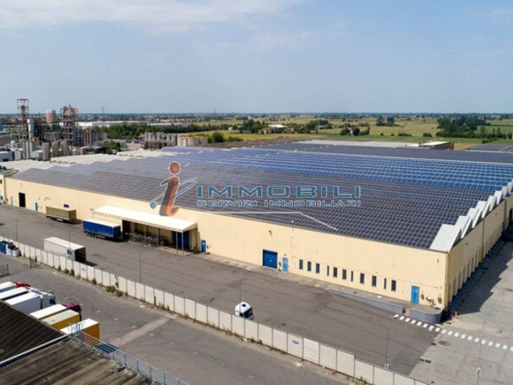 locale commerciale in affitto a Calderara di Reno