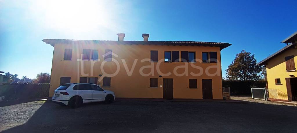 appartamento in affitto a Calderara di Reno in zona Lippo