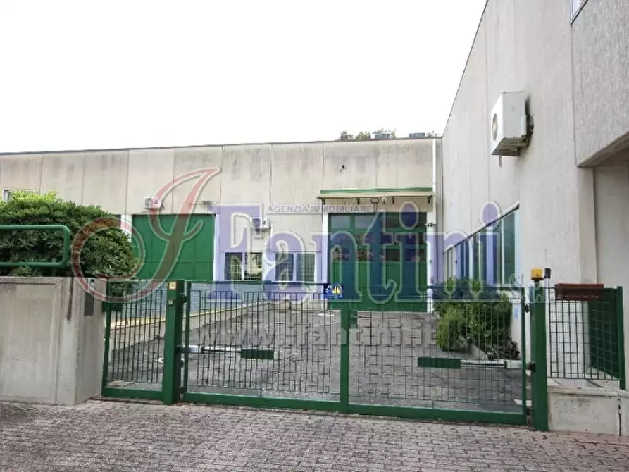 capannone in affitto a Calderara di Reno