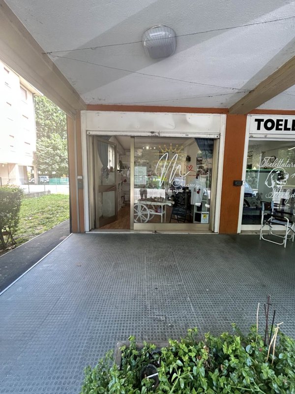ufficio in affitto a Calderara di Reno