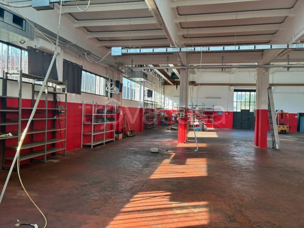 locale commerciale in affitto a Calderara di Reno in zona Lippo