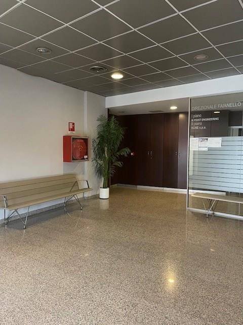 ufficio in affitto a Casalecchio di Reno in zona San Biagio