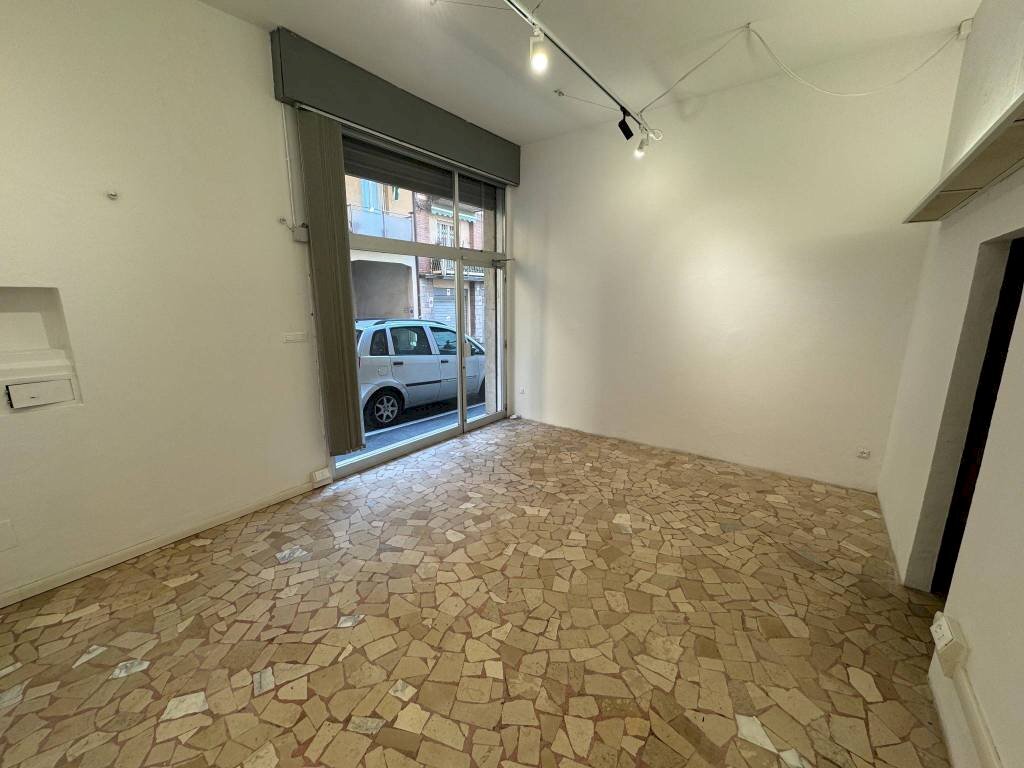 negozio in affitto a Casalecchio di Reno