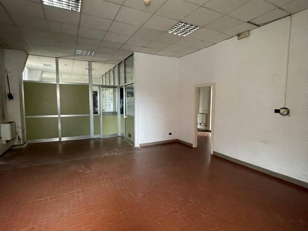 negozio in affitto a Casalecchio di Reno