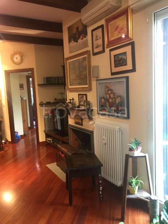 appartamento in affitto a Casalecchio di Reno in zona Croce