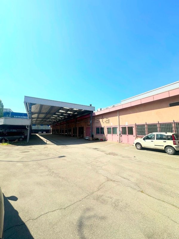 capannone in affitto a Casalecchio di Reno