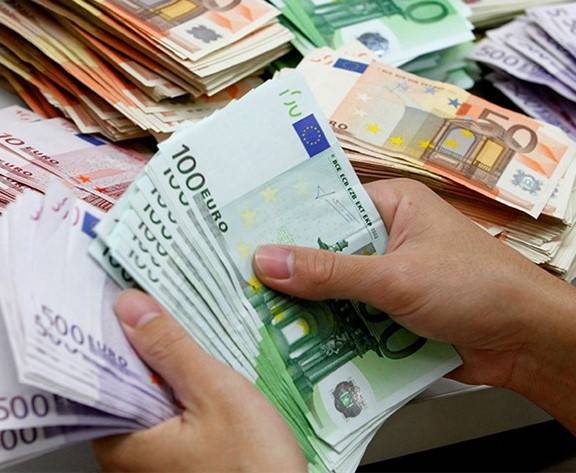 negozio in affitto a Casalecchio di Reno in zona Garibaldi/La Mutua