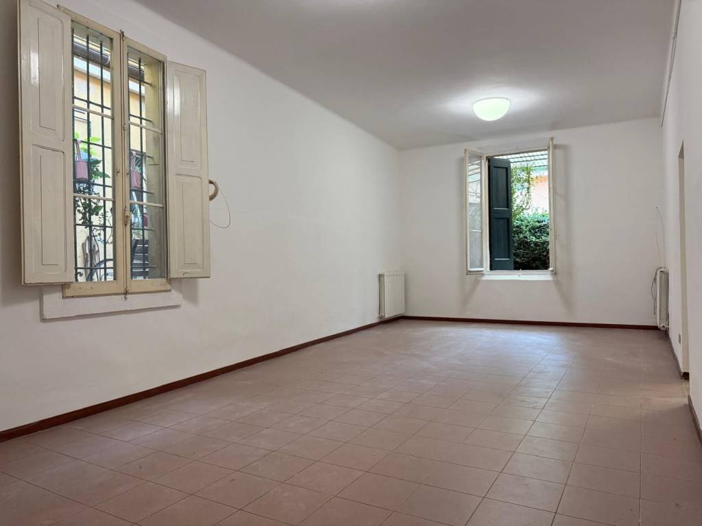 ufficio in affitto a Casalecchio di Reno in zona Croce