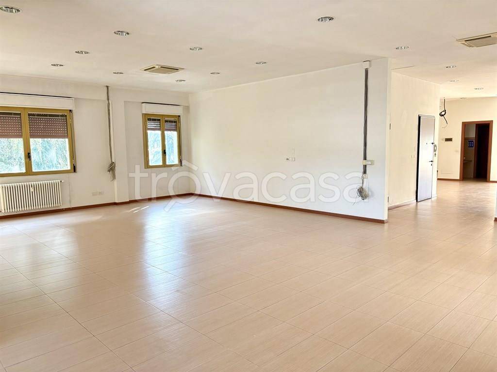 ufficio in affitto a Casalecchio di Reno