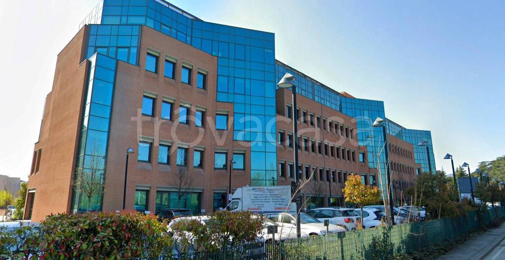 ufficio in affitto a Casalecchio di Reno