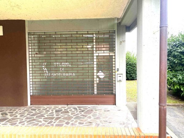 negozio in affitto a Casalecchio di Reno