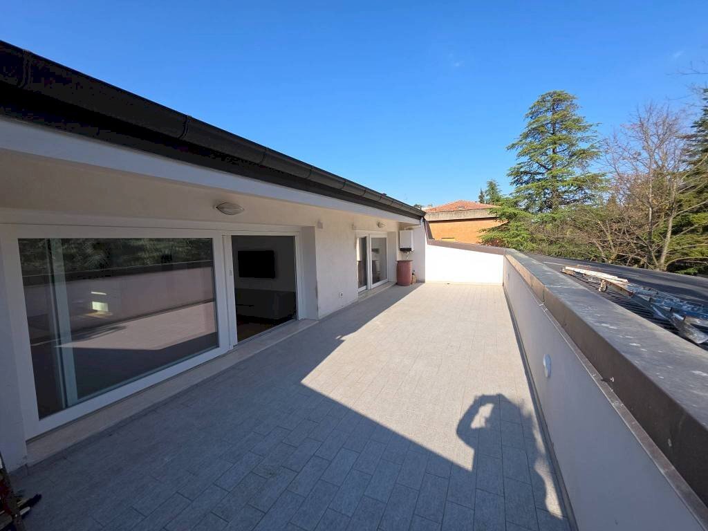 appartamento in affitto a Casalecchio di Reno in zona Croce