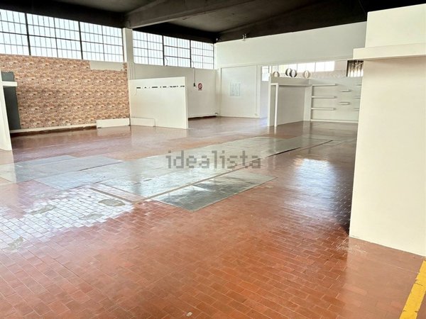 capannone in affitto a Casalecchio di Reno