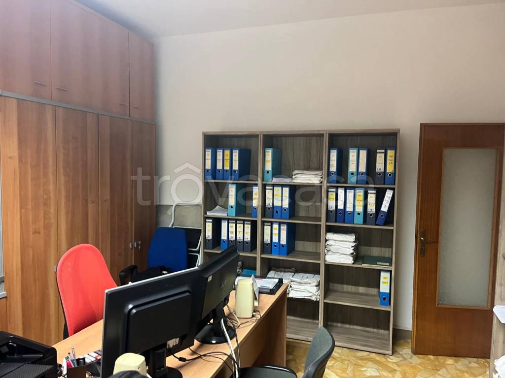 ufficio in affitto a Casalecchio di Reno in zona Croce