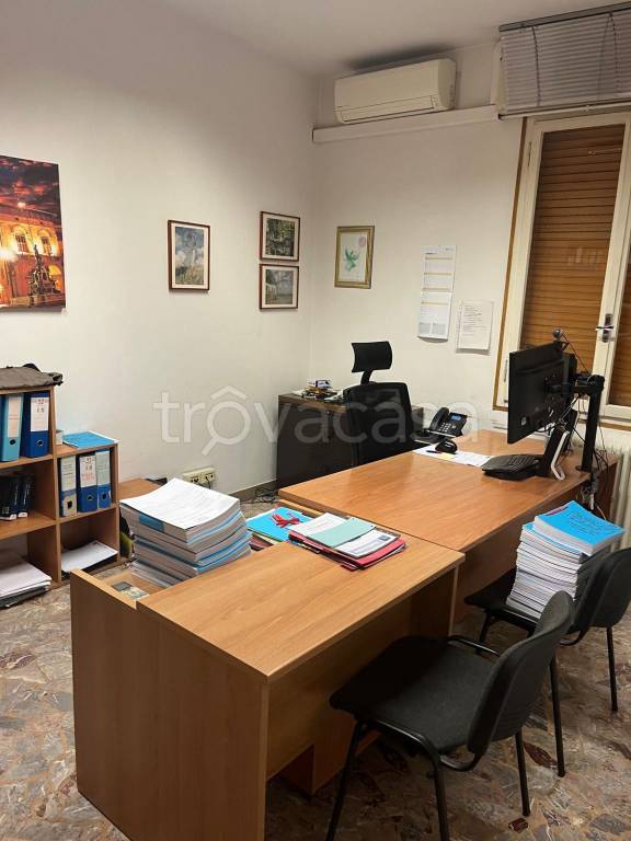 ufficio in affitto a Casalecchio di Reno in zona Croce