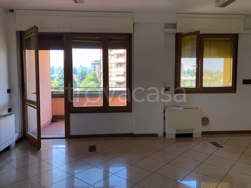 ufficio in affitto a Casalecchio di Reno